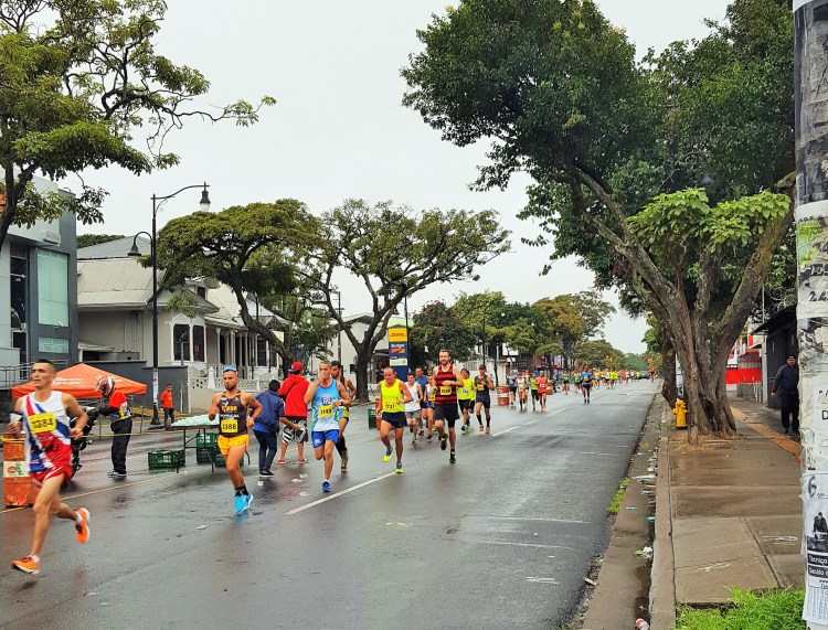 costa-rica-san-jose-half-marathon-media-maraton-simon-messenger-km2